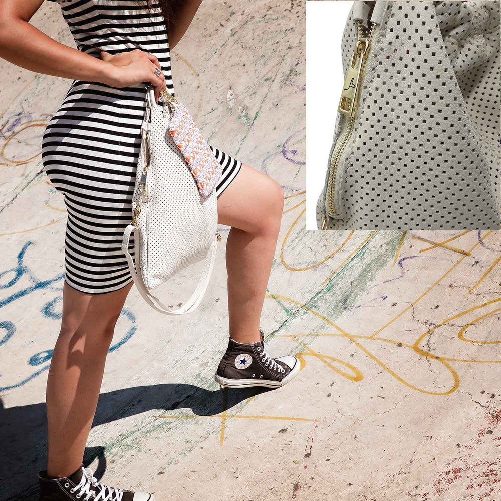 CLEOPATRA, our fold-able and Lightweight Medium foldable Clutch
