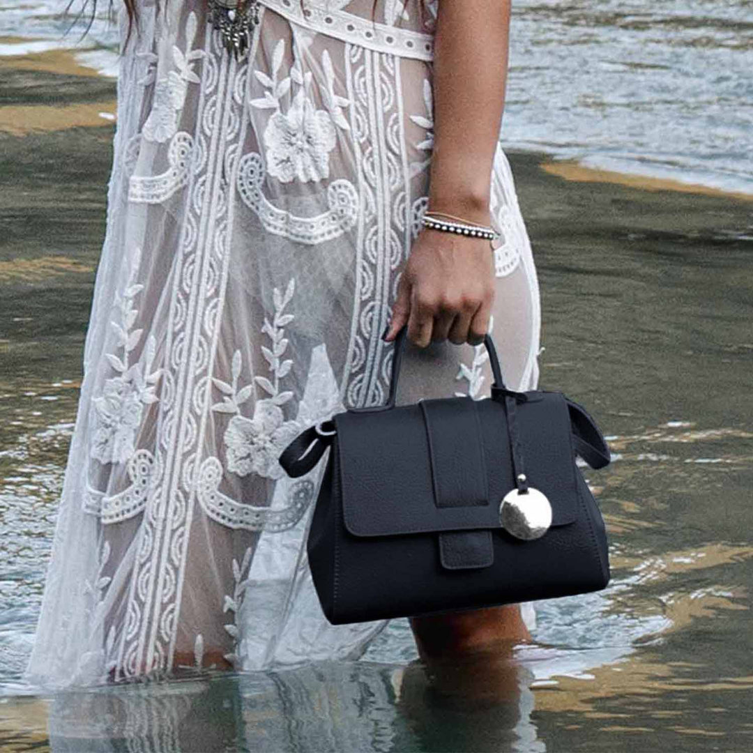 Chloe, Compact Dollaro Leather Bag