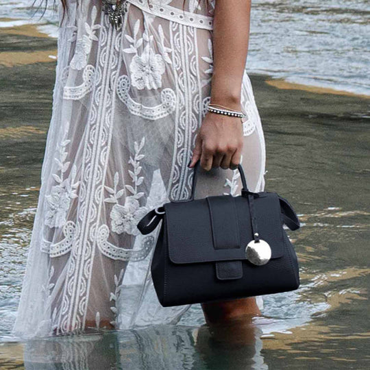 Chloe, Compact Dollaro Leather Bag
