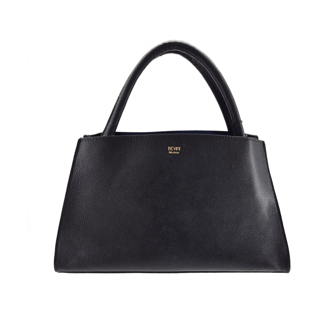 Kendall, our medium size leather bag