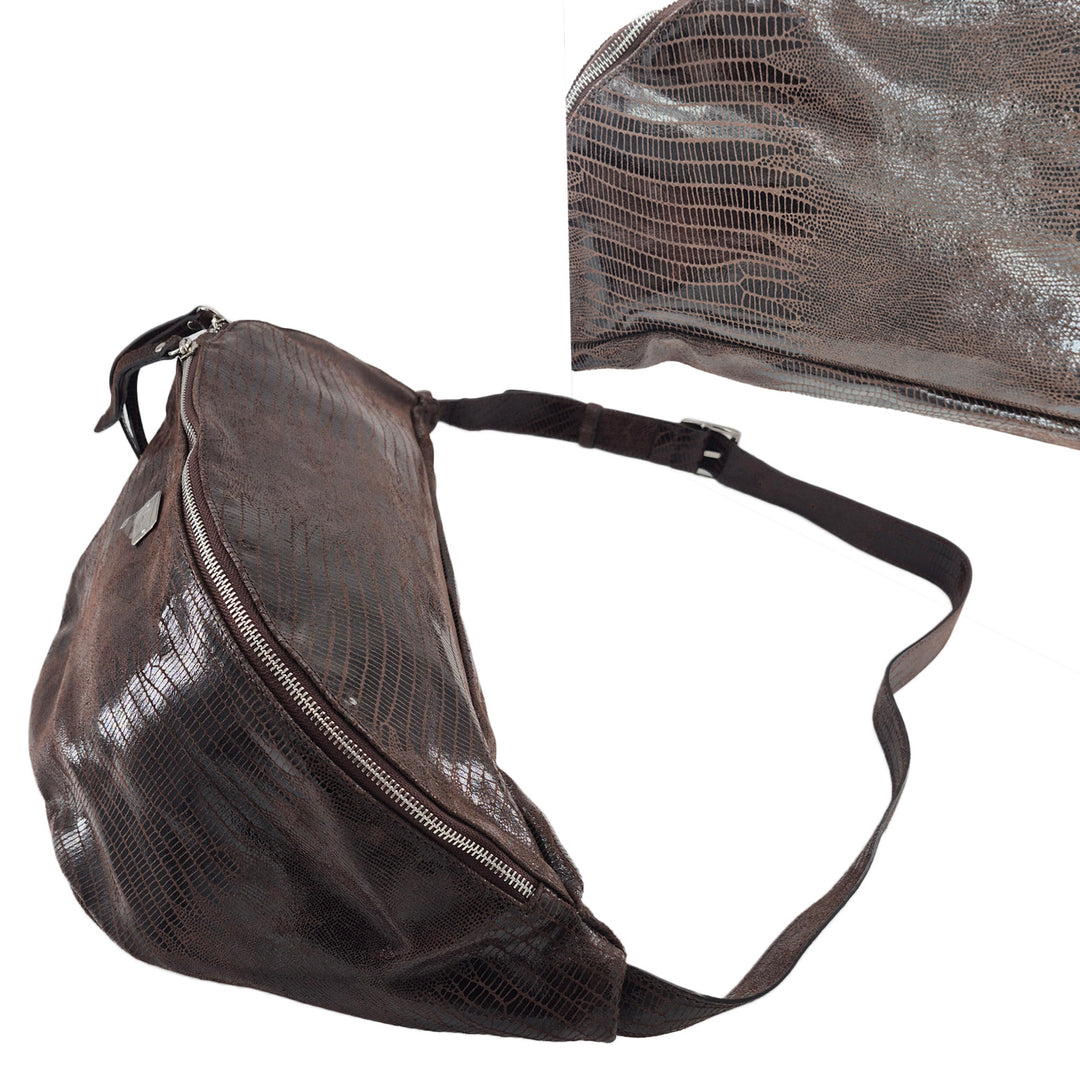 The Maxi Pouch Large Crossbody