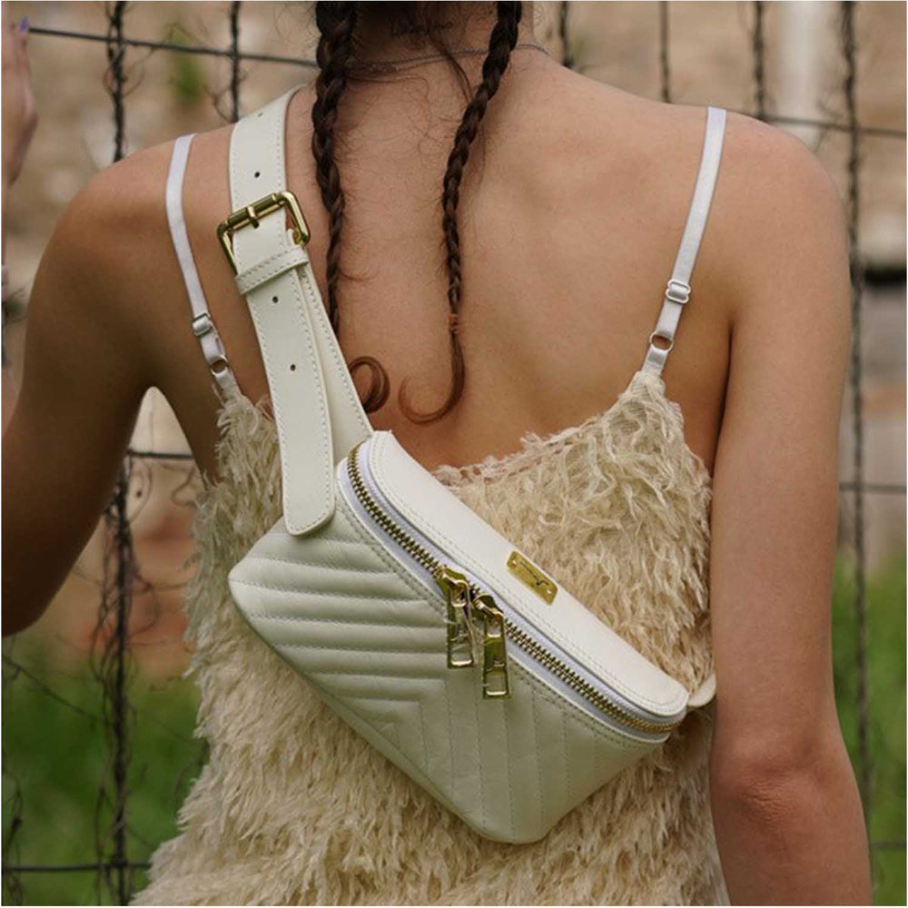 PARISI, quilted fashionable Fanny Pack